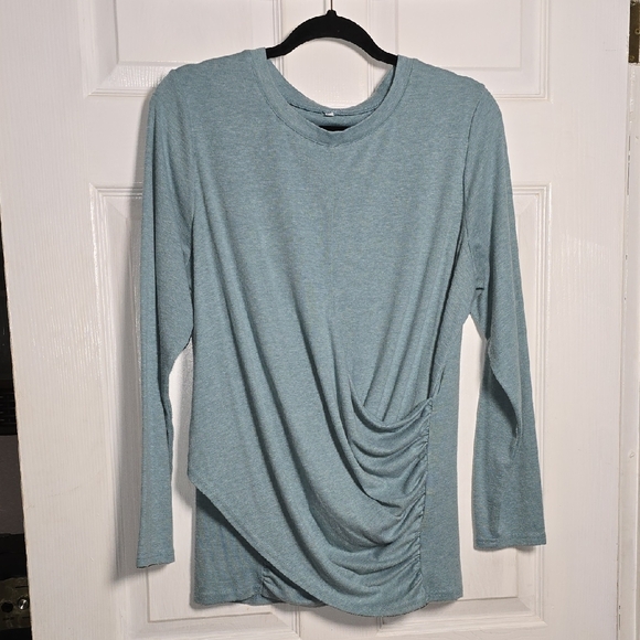 Tops - Chic Teal Long Sleeve Women's Top